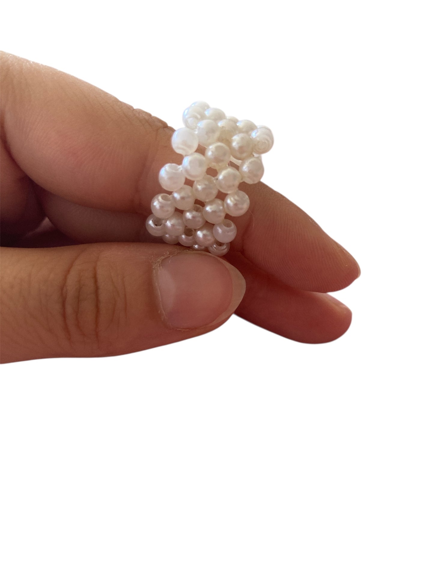 Anillo de Perlas puesto