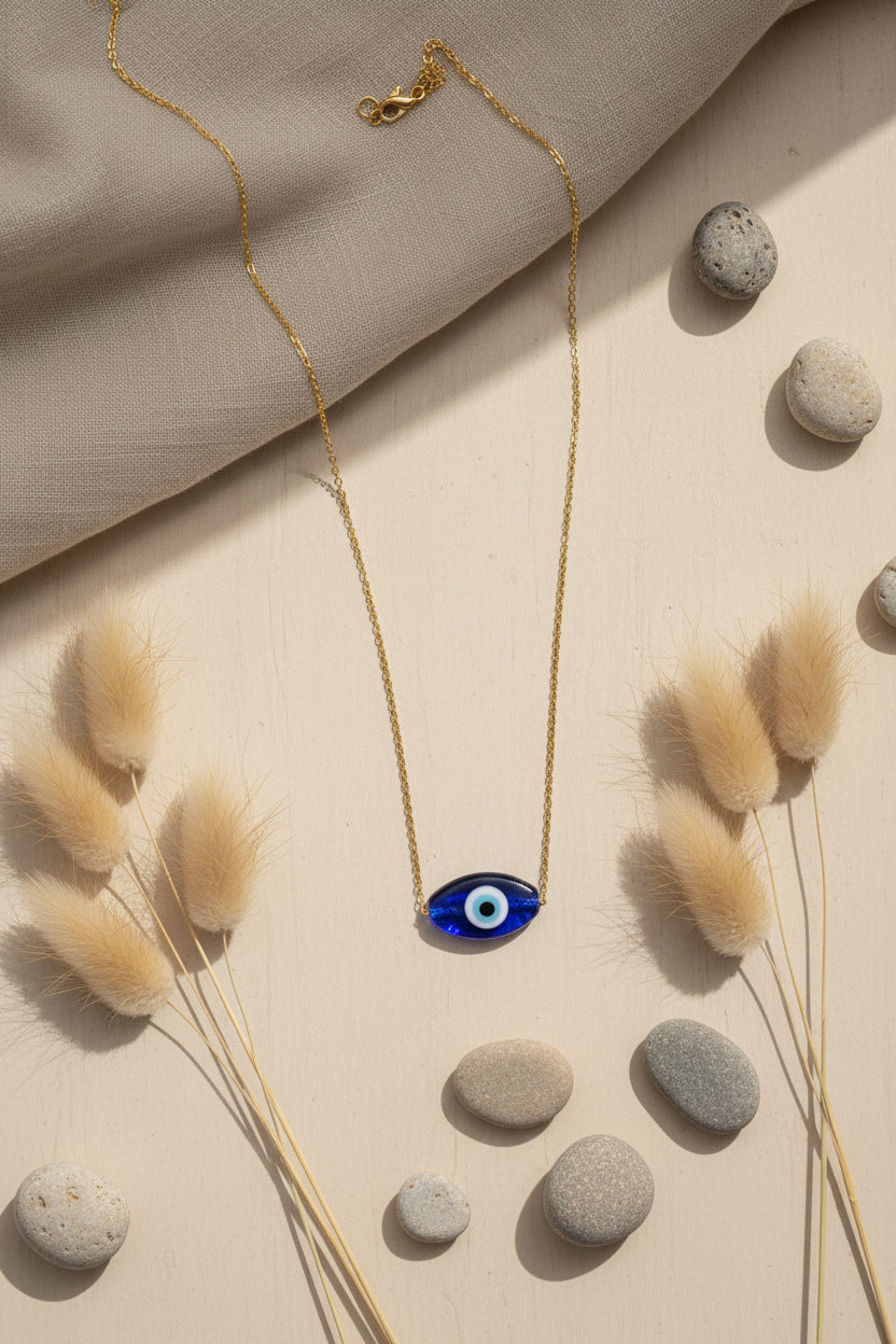 Collar Ojo Protector cuentas azules y doradas artesanal Salem Bisutería