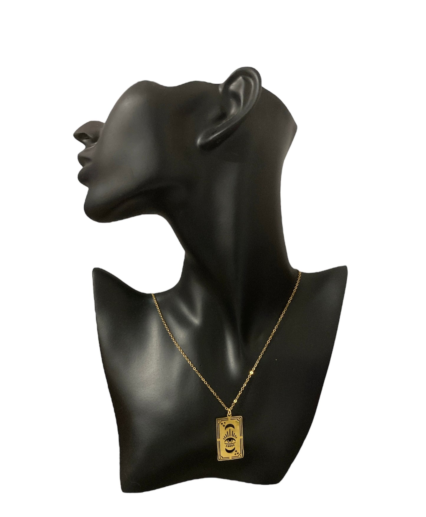 Collar ojo turco placa dorada Salem Bisutería en maniquí