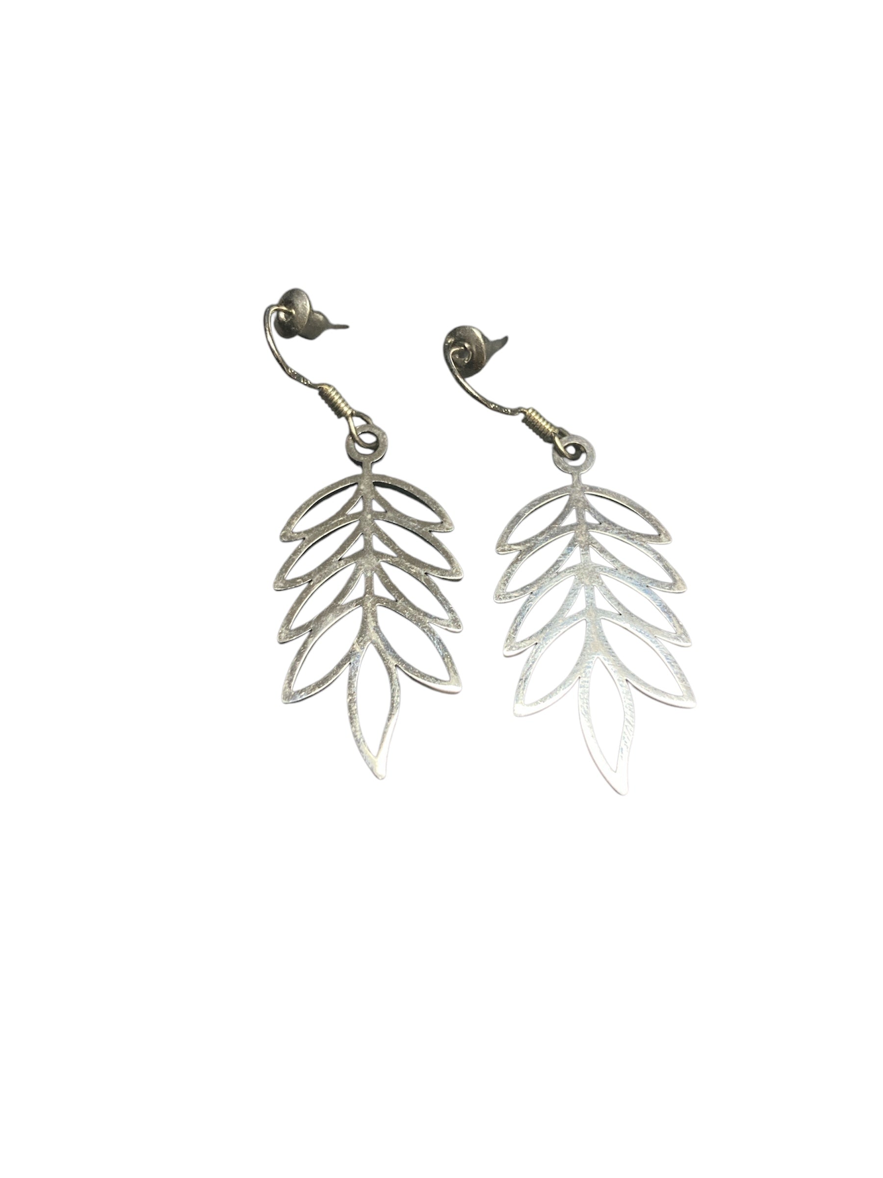 Pendientes con colgante de hoja en acero inoxidable y gancho de plata de ley 925 Salem Bisutería