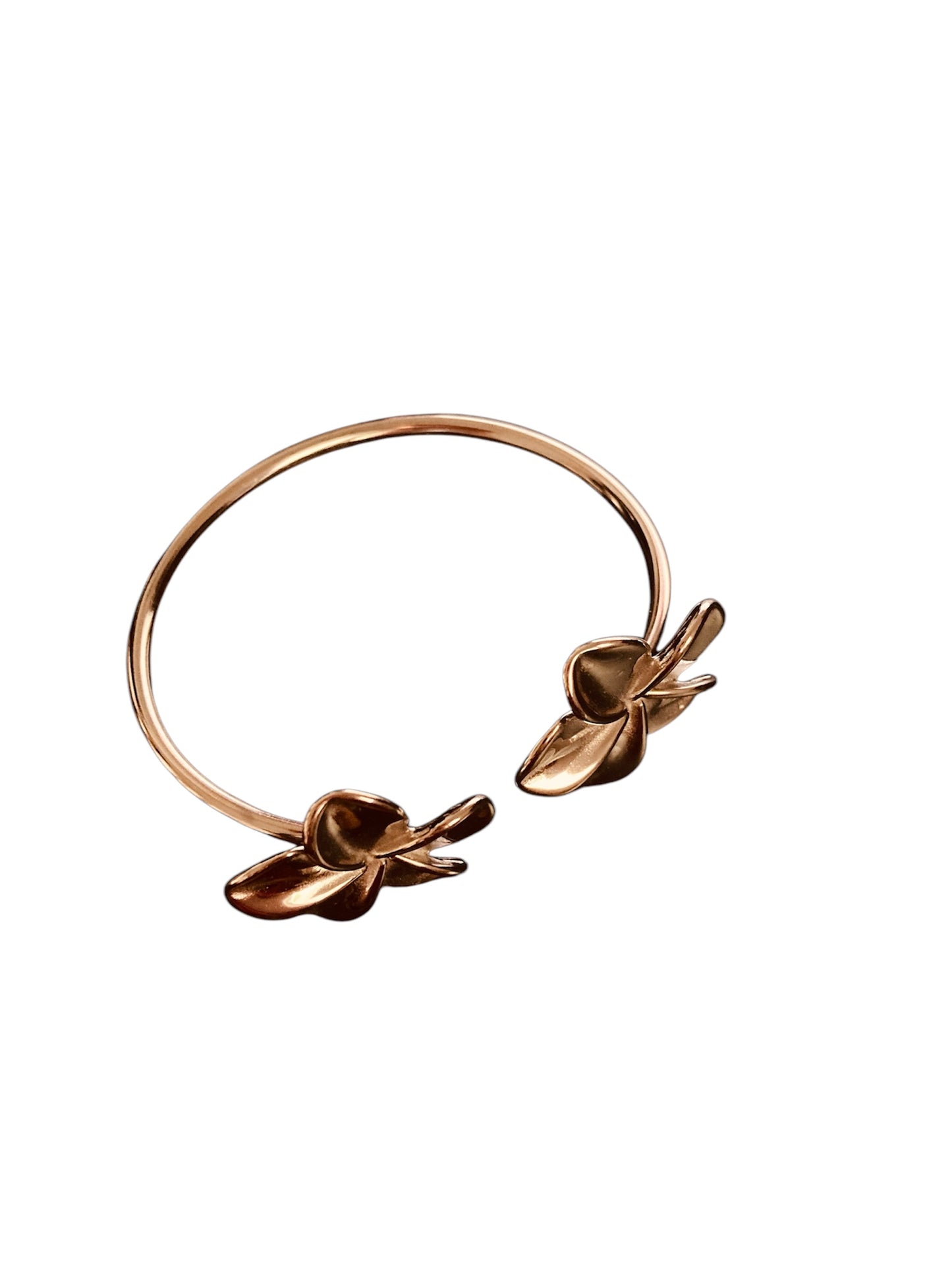 Pulsera Florentina en acero inoxidable con diseño floral elegante Salem Bisutería
de arribe