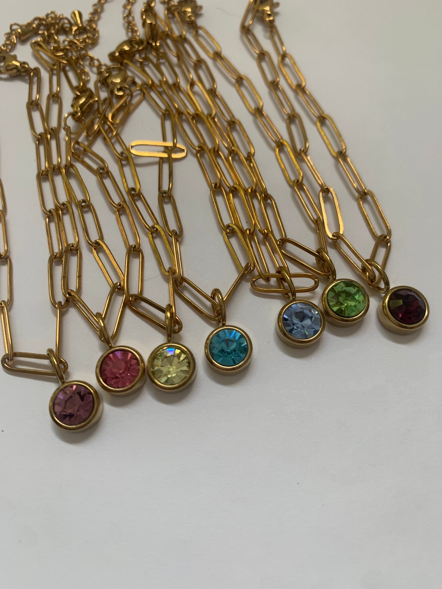 Pulsera con Colgantes Brillantes en Acero Inoxidable de oro