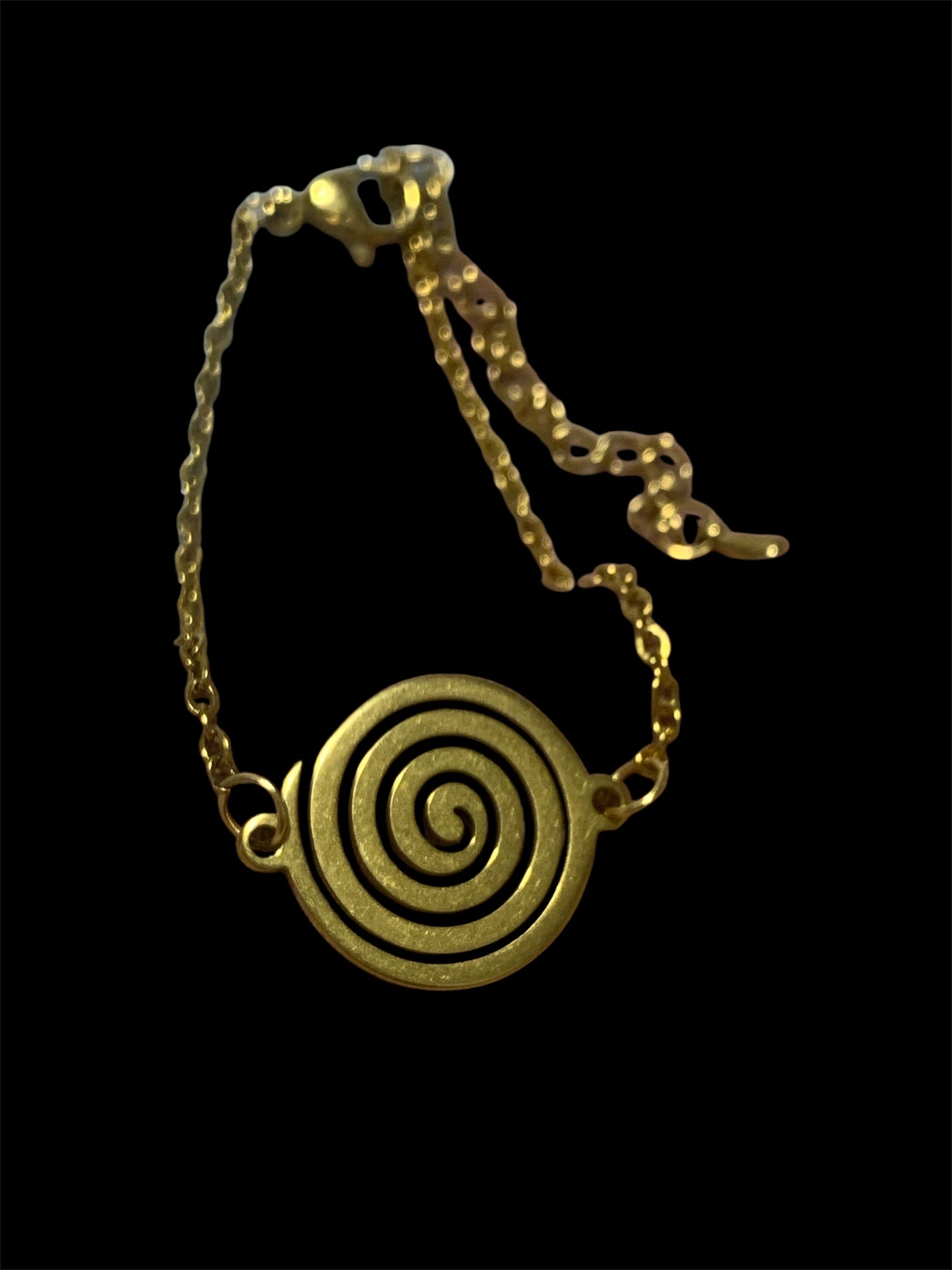 Pulsera espiral oro cerca