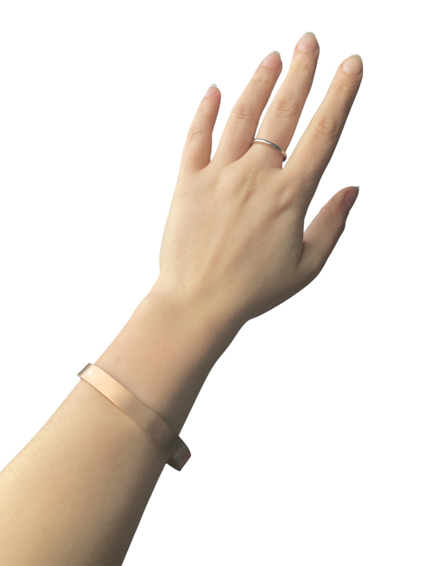 Pulseras Trilogía combinadas en muñeca estilo coordinado artesanal