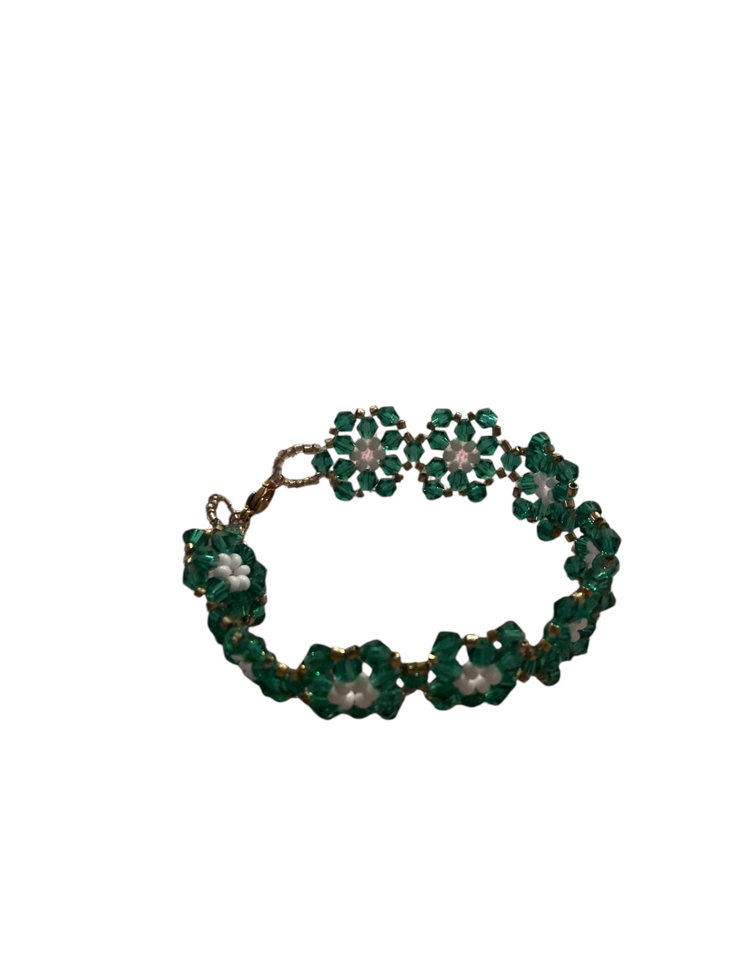 Pulsera Copa de Nieve cuentas blancas estilo invernal artesanal