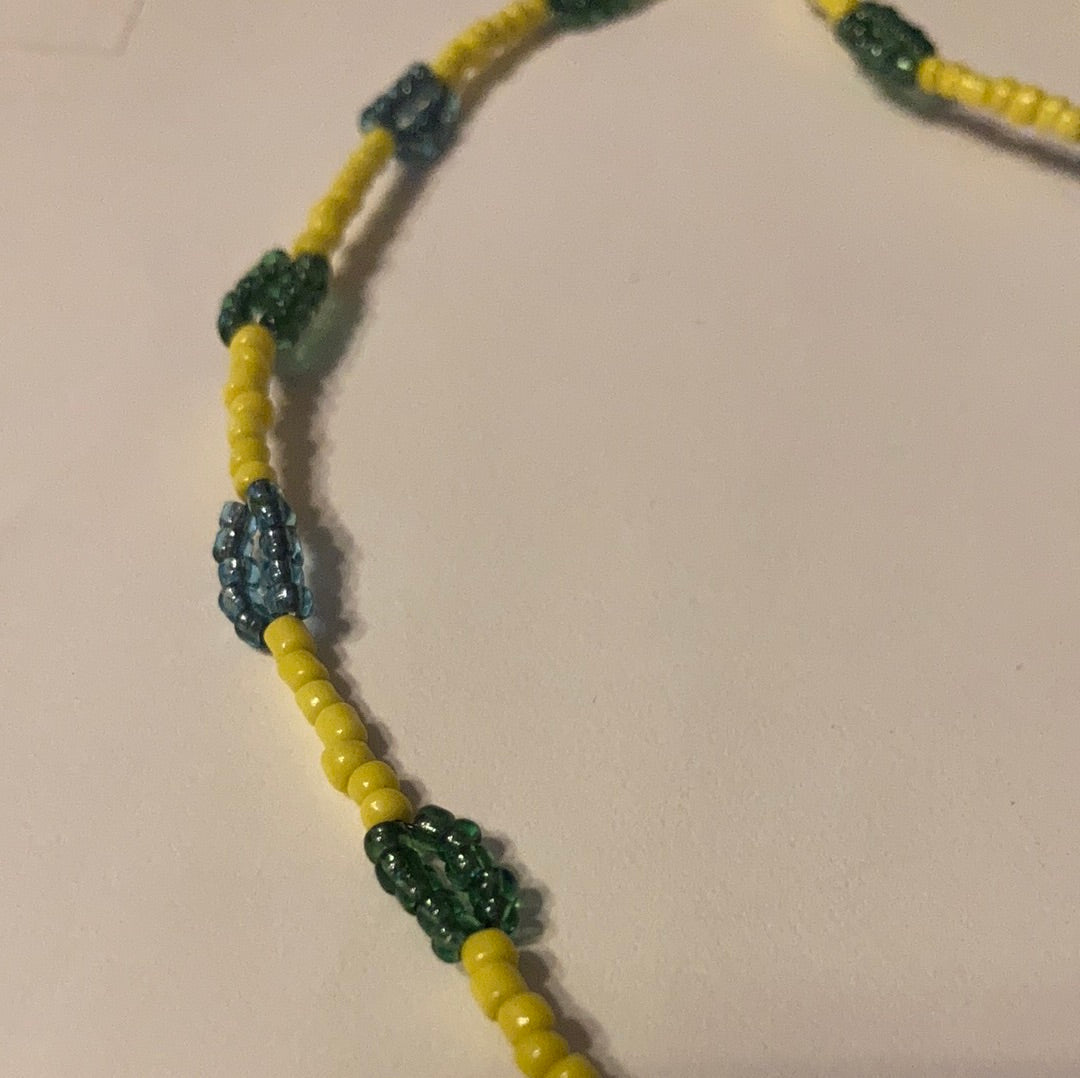Collar Verano cerca detalles