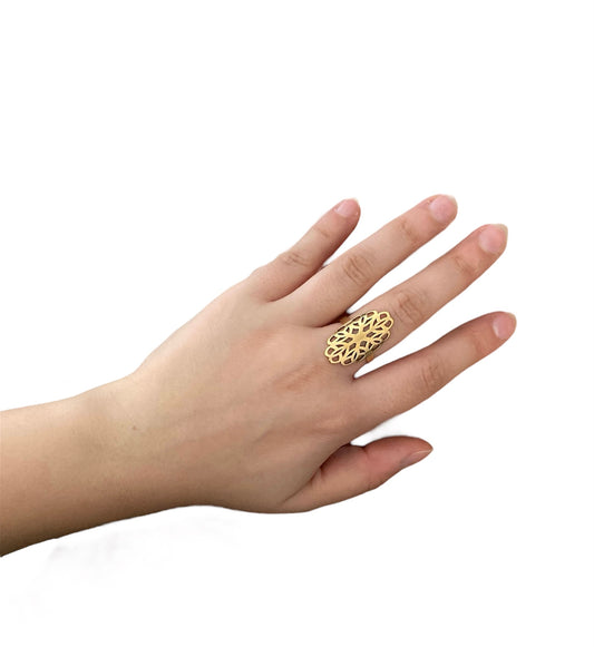 Anillo Oriental en acero inoxidable chapados en oro diseño exótico Salem Bisutería
