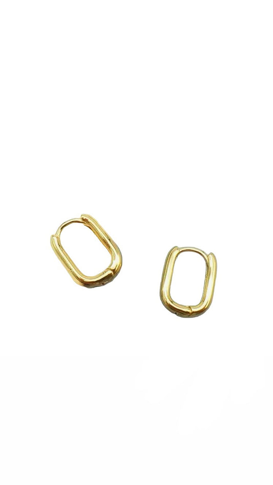 Aros ovalados de acero inoxidable en color dorado 
