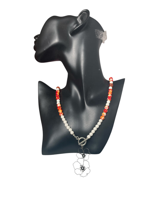 Collar largo artesanal con cuentas de cerámica cálidas y colgante de flor de amapola de acero inoxidable
