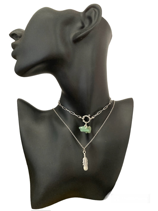 Conjunto jade y pluma collar y artesanales Salem Bisutería
