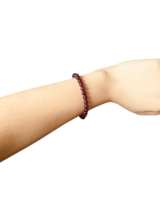 Pulsera Amatista con cuentas de piedra semipreciosa y base de acero inoxidable Salem Bisutería