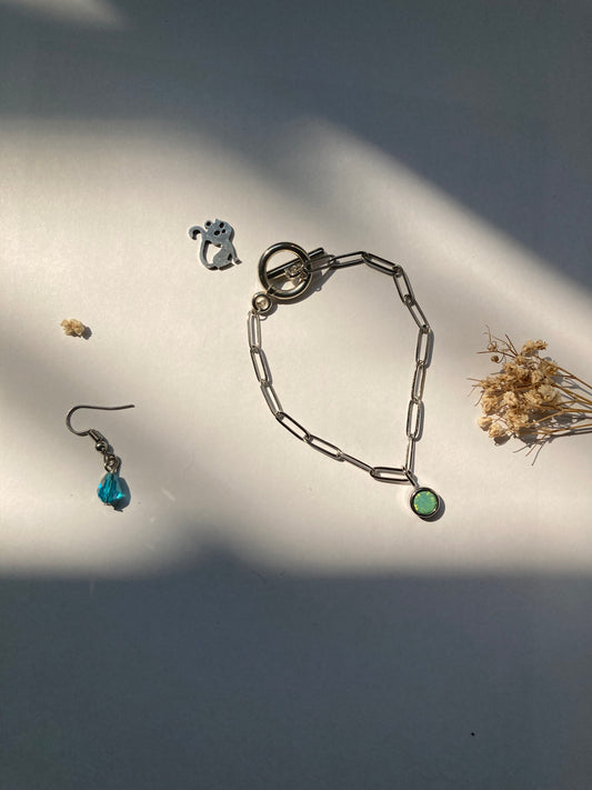 Pulsera  con Colgantes Brillantes en Acero Inoxidable 