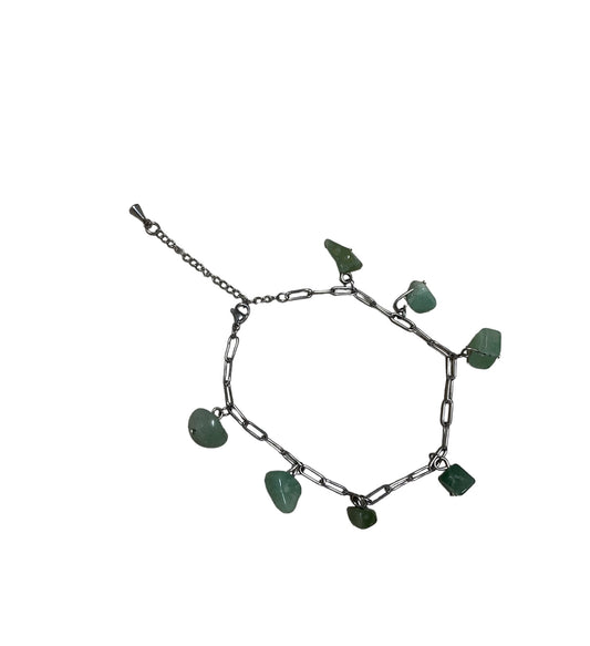 Tobillera de jade natural ajustable joya corporal artesanal Salem Bisutería
