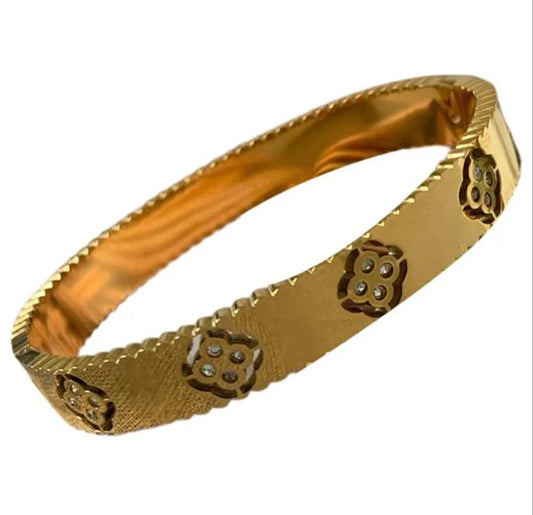 pulsera dorada oriental